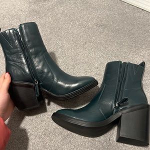 Lina Green Leather Steve Madden booties